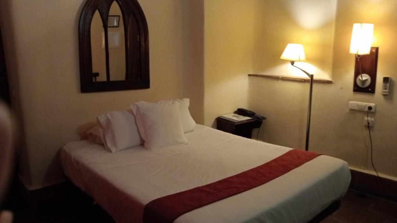 Casa Palacio Pilar Del Toro Granada Kamer foto